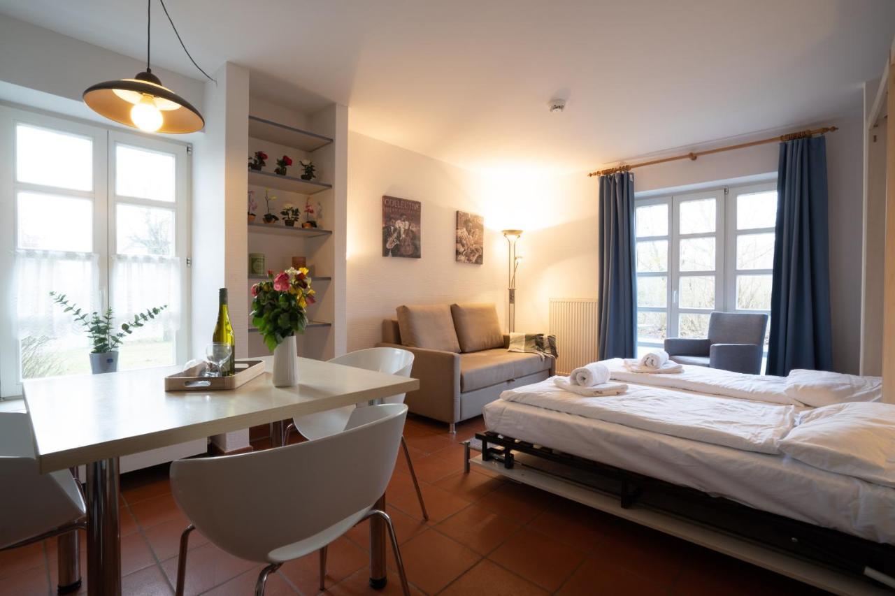 Feriendorf Rugana - Klassik 1-Raum Appartement Mit Terrasse B24 Dranske Exterior photo